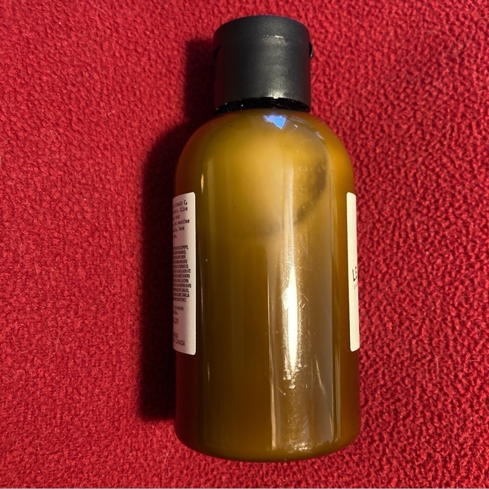 LE  LABO 90 mls Perfuming Body Lotion Made for Fairmont Hotels - Picture 4 of 4